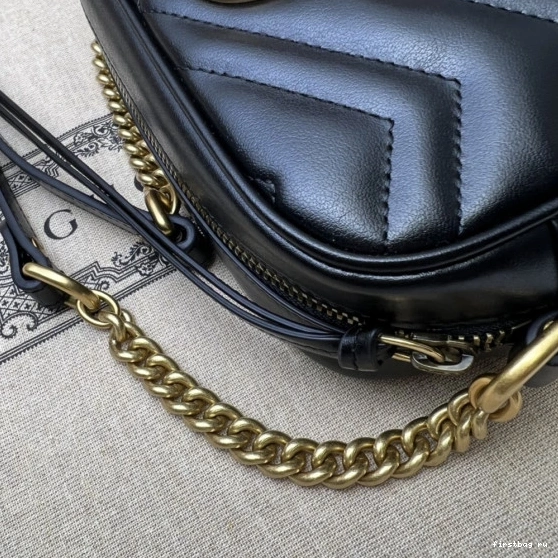 First bag ru GG Marmont shoulder mini GUCCI bag 0714